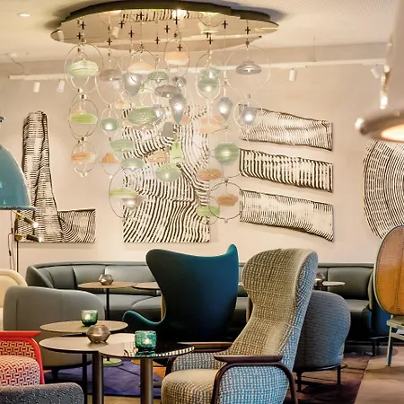 One Linz-hauptplatz 3*