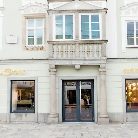 Готель One Linz-hauptplatz