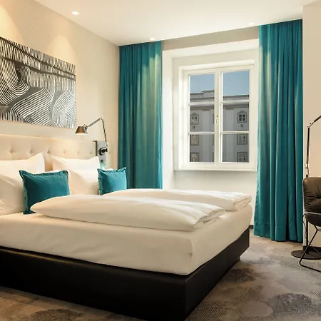 One Linz-hauptplatz Лінц