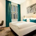 One Linz-hauptplatz Hotel 3*